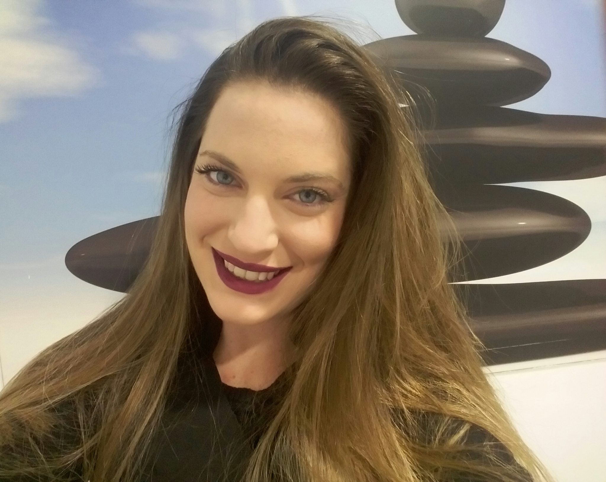 Entrevista a Anaïs Vallejo, ganadora del concurso de depilación STARPIL